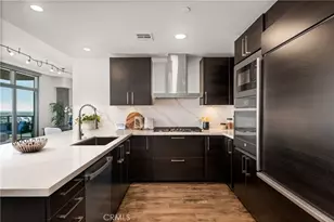 800 The Mark Ln, San Diego, CA 92101 - Photo 9