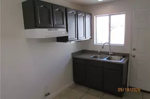 167 W Ash, Burbank, CA 91502 - Photo 11