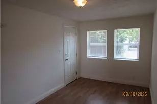167 W Ash, Burbank, CA 91502 - Photo 9