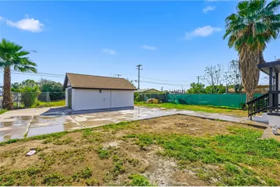 7221 Osbun, San Bernardino, CA 92404 - Photo 29