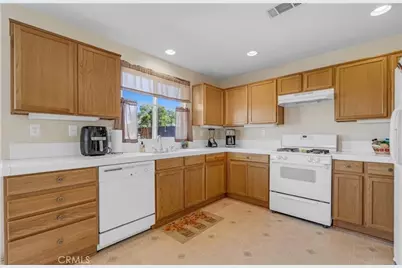 14172 Paddock Road, Victorville, CA 92394 - Photo 7