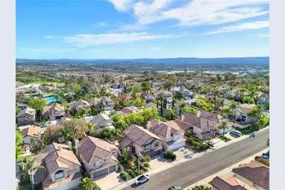 28572 Brookhill Road, Trabuco Canyon, CA 92679 - Photo 13