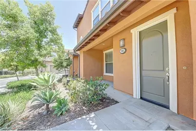 135 Pathway, Irvine, CA 92618 - Photo 3