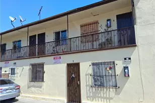 626 W Century, Los Angeles, CA 90044 - Photo 33