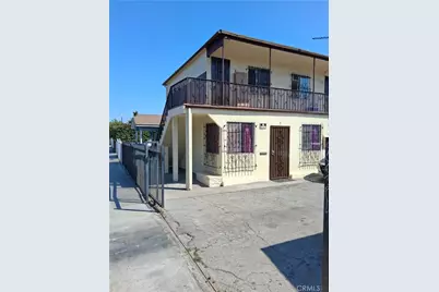 626 W Century, Los Angeles, CA 90044 - Photo 13