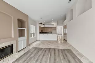 22810 Mountain Ash Cir, Corona, CA 92883 - Photo 9