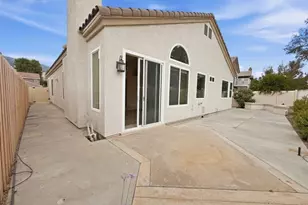 22810 Mountain Ash Cir, Corona, CA 92883 - Photo 39