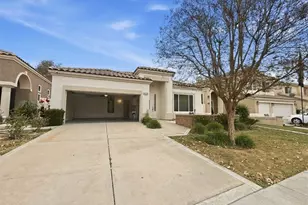 22810 Mountain Ash Cir, Corona, CA 92883 - Photo 47