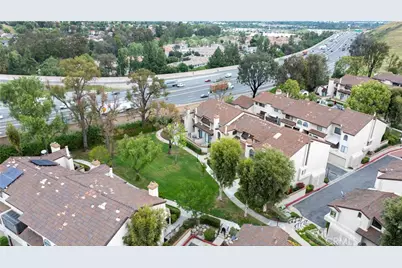 29 Goldstar, Pomona, CA 91766 - Photo 35