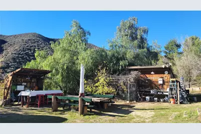 9301 Lost Valley Road, Leona Valley, CA 93551 - Photo 11