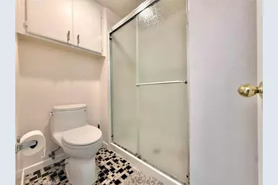 7402 Yellowtail Drive #204 Drive #204, Huntington Beach, CA 92648 - Photo 31