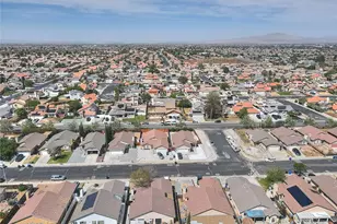 12437 Goldstone, Victorville, CA 92392 - Photo 47