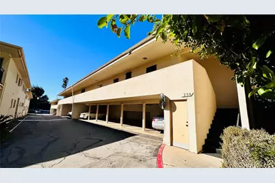 239 S Barrington Avenue #F8, Los Angeles, CA 90049 - Photo 11