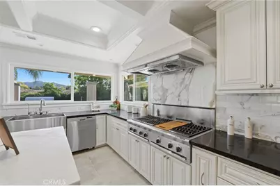 940 N Silent Ranch Drive, Glendora, CA 91741 - Photo 21