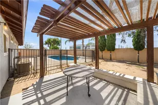 7714 Acacia St, Fontana, CA 92336 - Photo 17