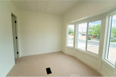 16251 Wimbleton Drive, Victorville, CA 92395 - Photo 23