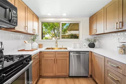 1164 Las Lomas Drive #B, La Habra, CA 90631 - Photo 9