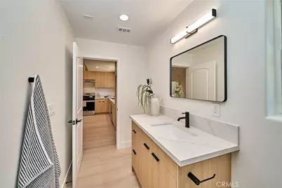 18321 Kinzie St, Northridge, CA 91325 - Photo 45