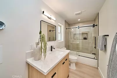 18321 Kinzie St, Northridge, CA 91325 - Photo 43