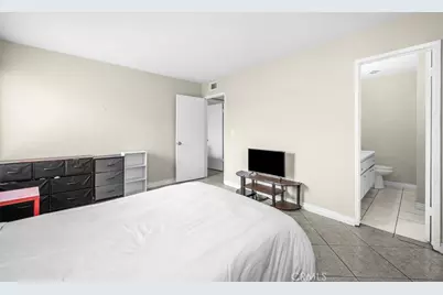 700 W La Veta, Orange, CA 92868 - Photo 11