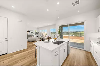 22100 Portofino Avenue, Walnut, CA 91789 - Photo 5