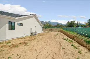 35249 Grape, Yucaipa, CA 92399 - Photo 39