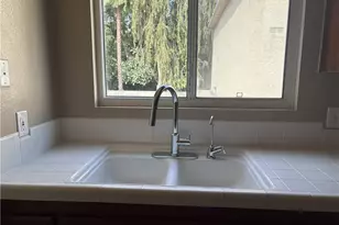 19018 Sherman Way, Reseda, CA 91335 - Photo 21