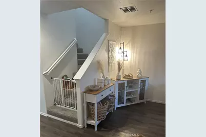 220 W Walnut #B, Rialto, CA 92376 - Photo 5