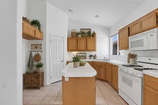 26668 China Dr, Menifee, CA 92585 - Photo 11