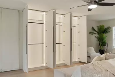 2070 El Sereno, Pasadena, CA 91103 - Photo 17