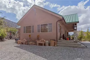 1870 Oak Springs Valley Rd, Wrightwood, CA 92397 - Photo 29
