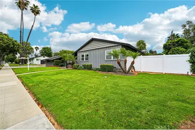 2424 Central, Riverside, CA 92506 - Photo 9