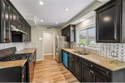 2424 Central, Riverside, CA 92506 - Photo 17