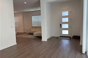4466 S Forsyth Paseo, Ontario, CA 91762 - Photo 5