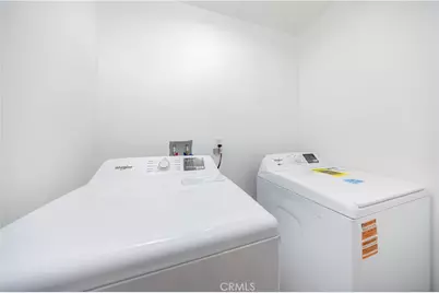 560 Coleman, Los Angeles, CA 90042 - Photo 23