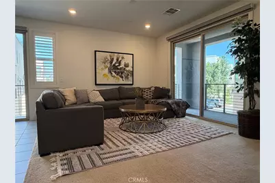 179 Cadence, Irvine, CA 92618 - Photo 3
