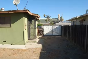 251 E Ramona Dr, Rialto, CA 92376 - Photo 19