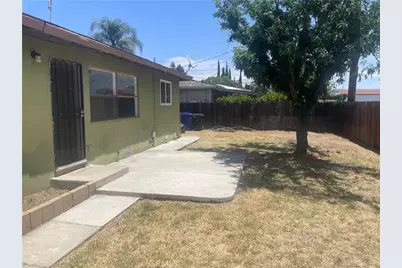 251 E Ramona Drive, Rialto, CA 92376 - Photo 19