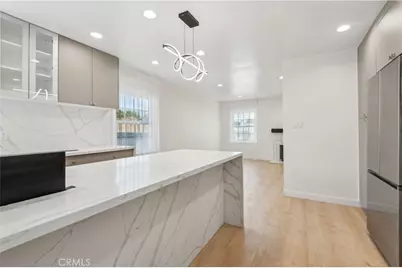 703 Avenue D, Redondo Beach, CA 90277 - Photo 3