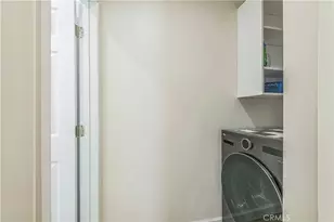 703 Avenue D, Redondo Beach, CA 90277 - Photo 21