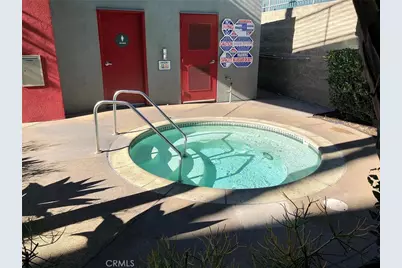 420 S San Pedro #306, Los Angeles, CA 90013 - Photo 15