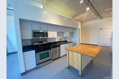 420 S San Pedro #306, Los Angeles, CA 90013 - Photo 3