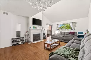 1758 E 2nd Street, Long Beach, CA 90802 - Photo 5