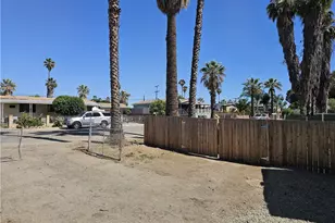 22775 Raymond, Perris, CA 92570 - Photo 23