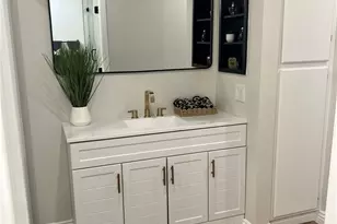 15150 Dickens Ave, Sherman Oaks, CA 91403 - Photo 9