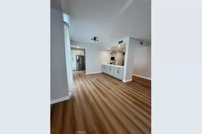 15150 Dickens Ave #203, Sherman Oaks, CA 91403 - Photo 5