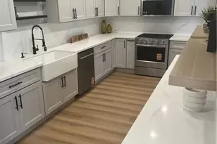 15150 Dickens Ave, Sherman Oaks, CA 91403 - Photo 3