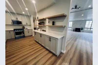 15150 Dickens Ave #203, Sherman Oaks, CA 91403 - Photo 19