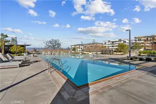 27034 Hummingbird Ln, Valencia, CA 91381 - Photo 5
