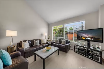 2537 Orange Avenue #D, Costa Mesa, CA 92627 - Photo 3